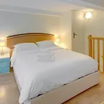 Avenuedesuede